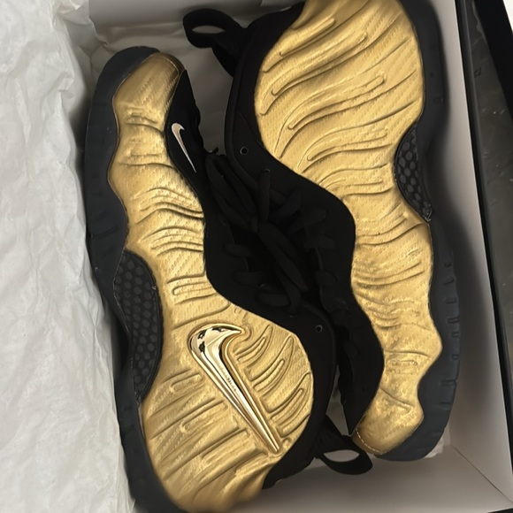 multiple foams will post pics of them separately if your interested - Picture 3 of 3